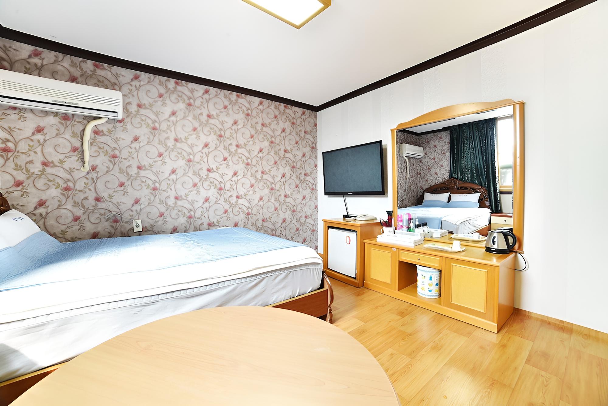 Yeosu Rosen view 2
