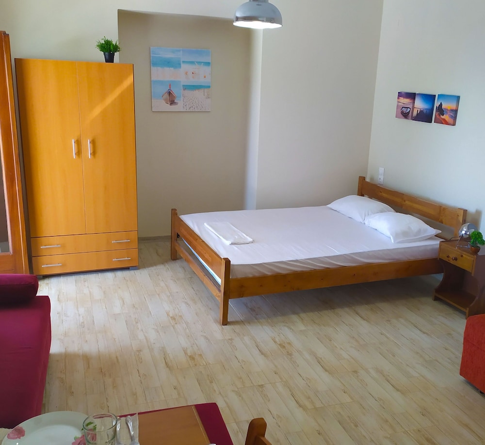 Photo 43