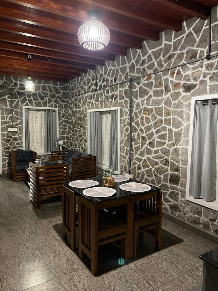 Villa La Vista Homestay