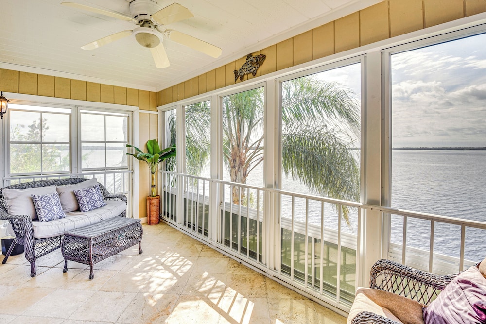 Condo on St Johns River w/ Boat Dock Access!