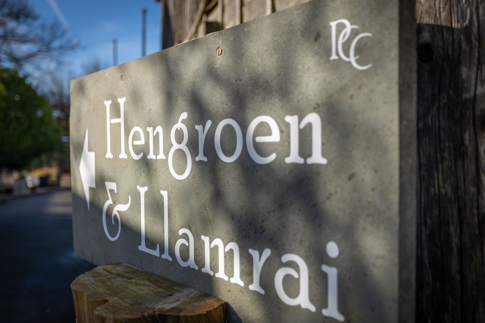 Pendragon Country Cottages
