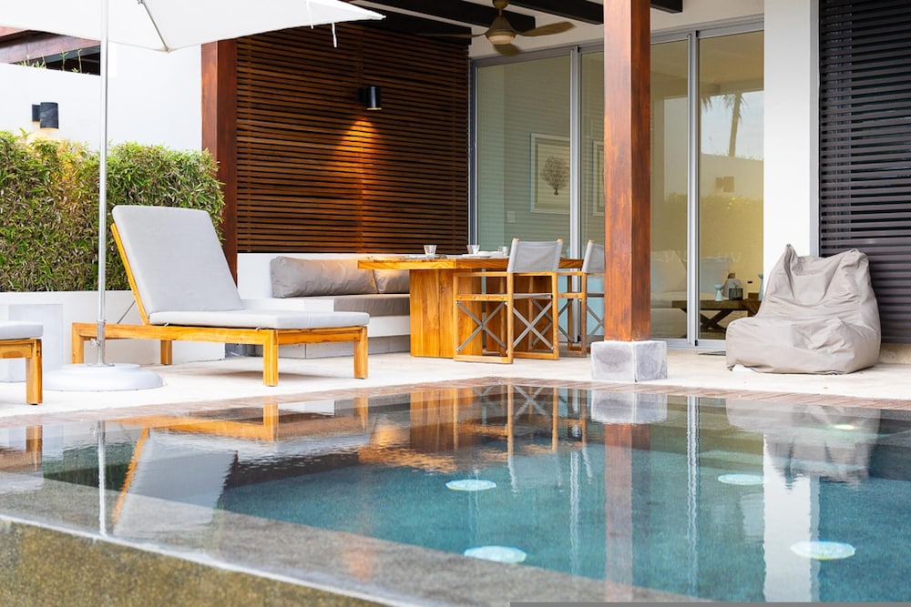 The Surf-point Condo by Acomodo Riomar