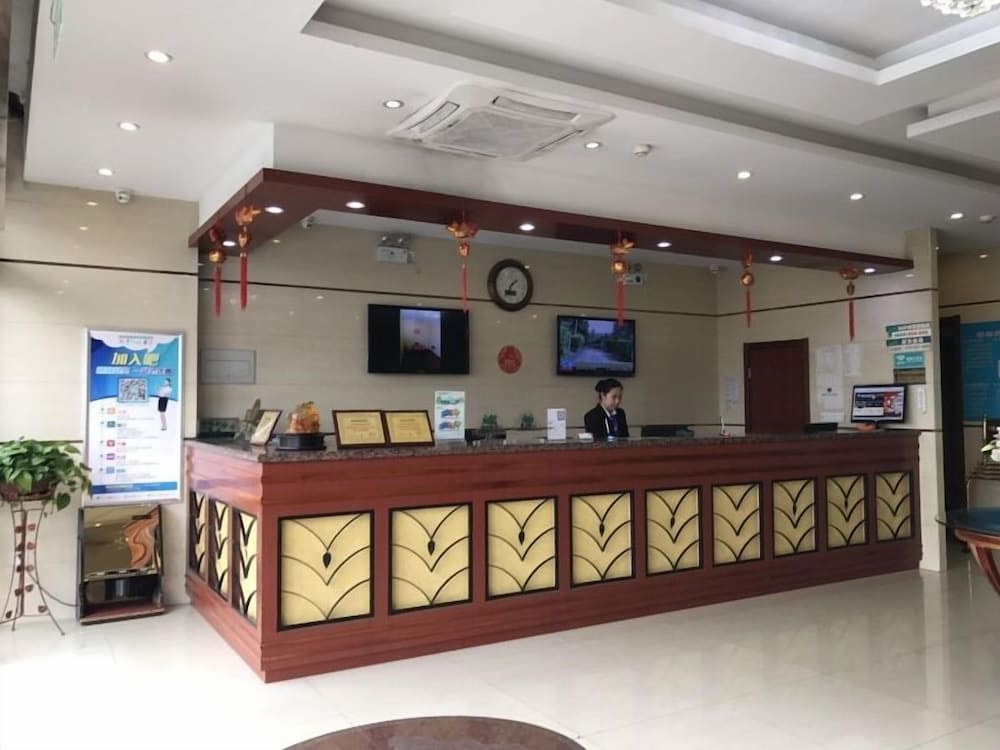 GreenTree Inn Tianjin Wuqing Jingbin Industrial Park Chengwang Road Express Hotel