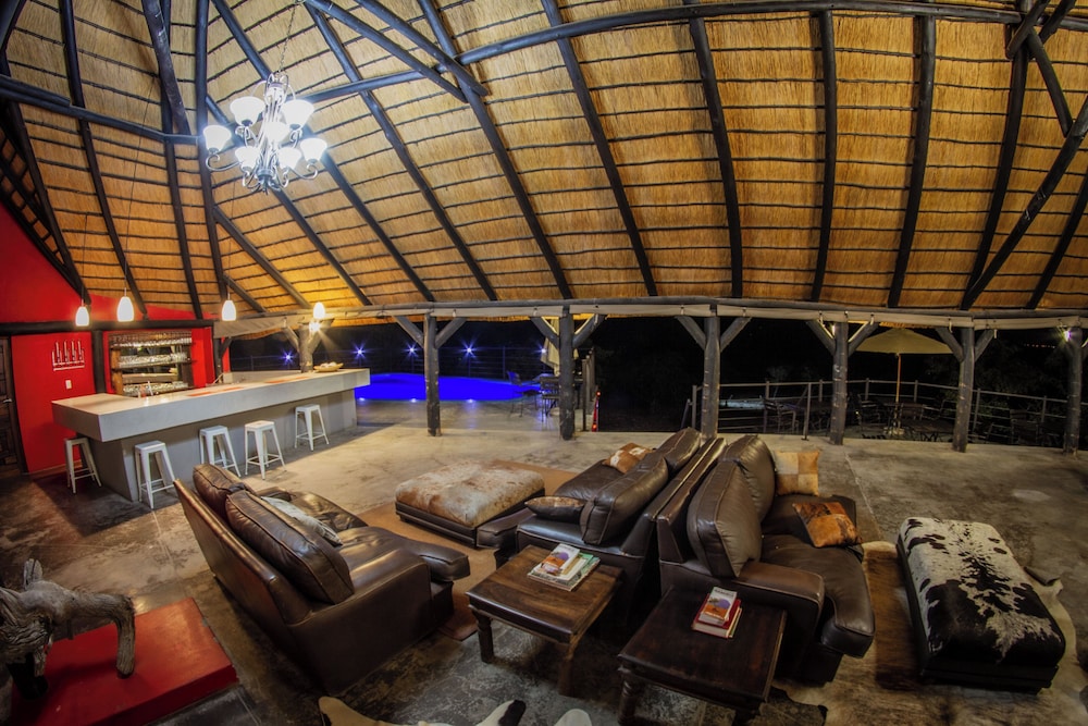 Uukwaluudhi Safari Lodge