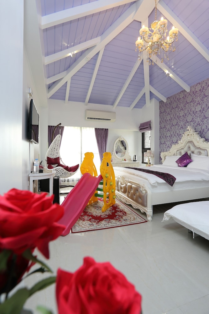 Sofia Villa