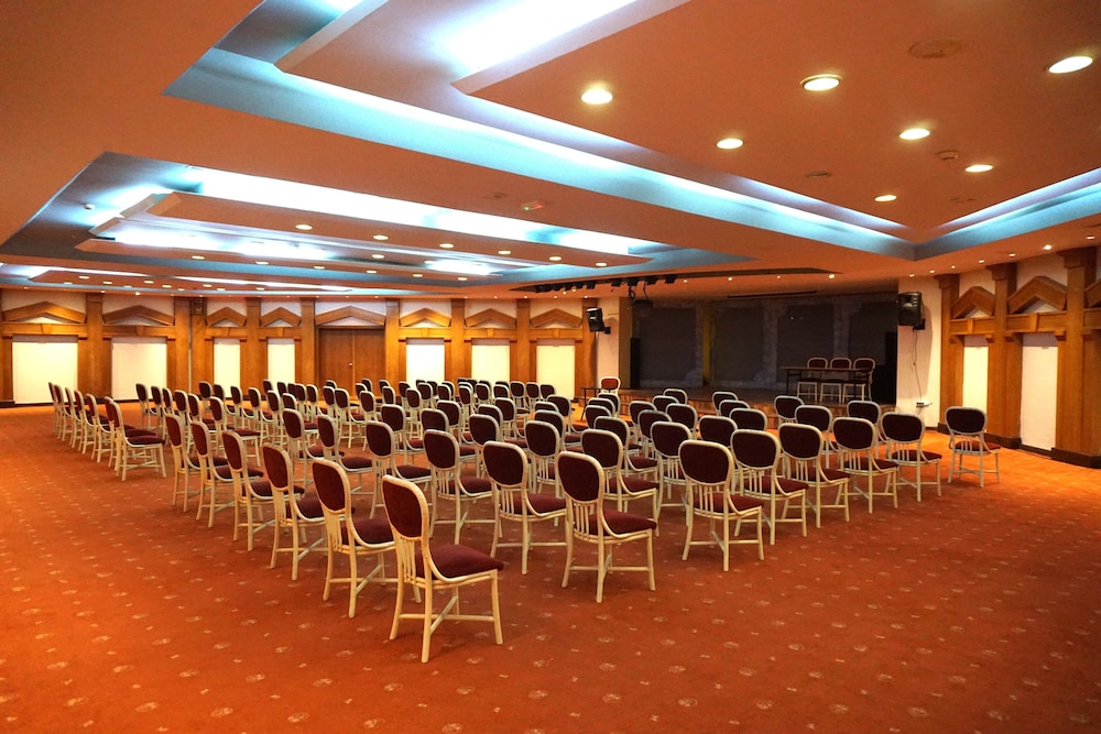 Le Jardin Resort Holiday Village