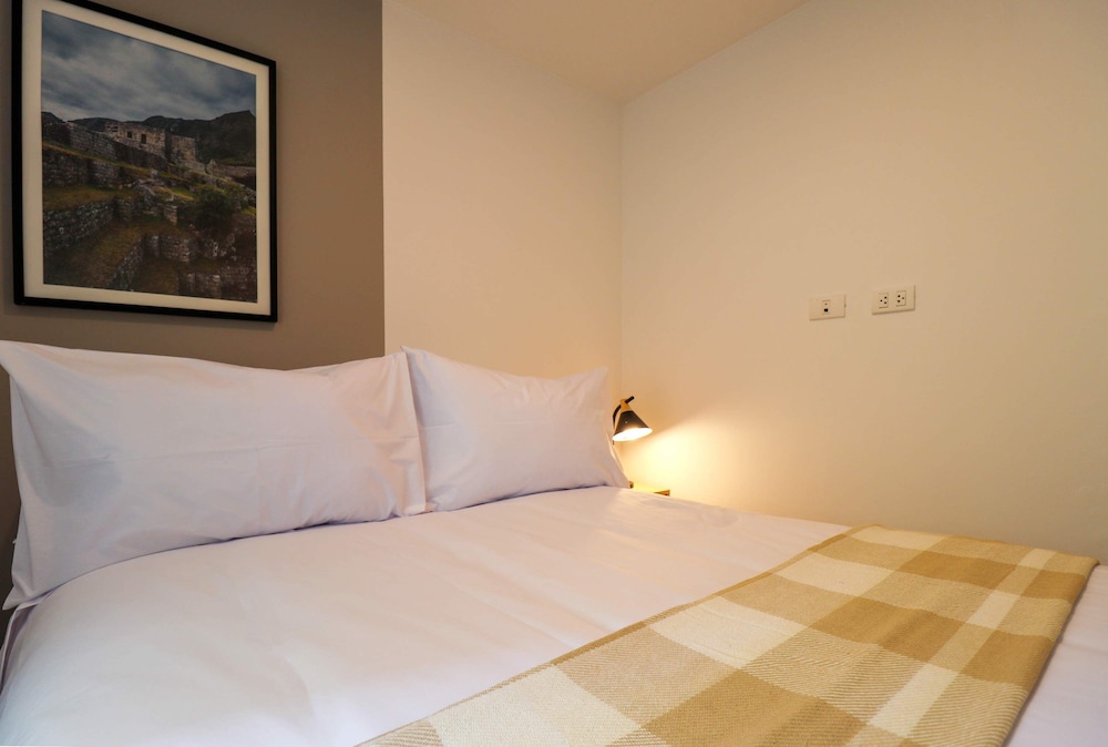w Elegant 2BR w Spacious Terrace in Miraflores