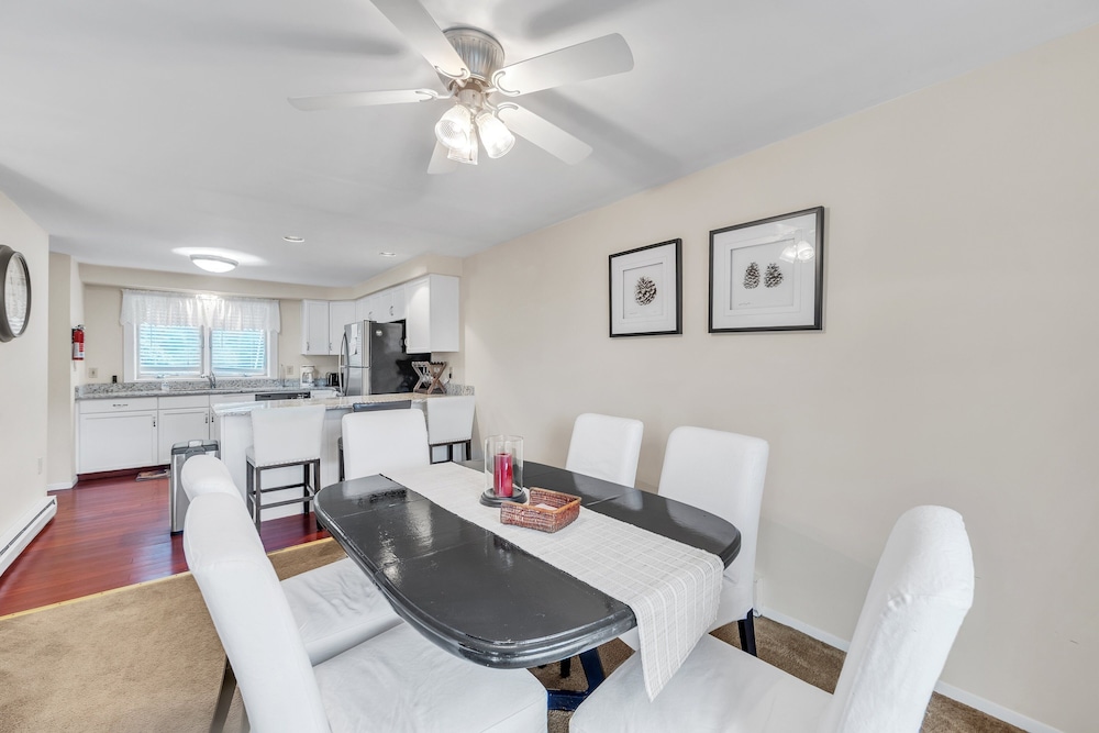 Santanoni 60h - Renovated Townhome With Privacy 2 Bedroom Townhouse by The Summit at Gore Mountain