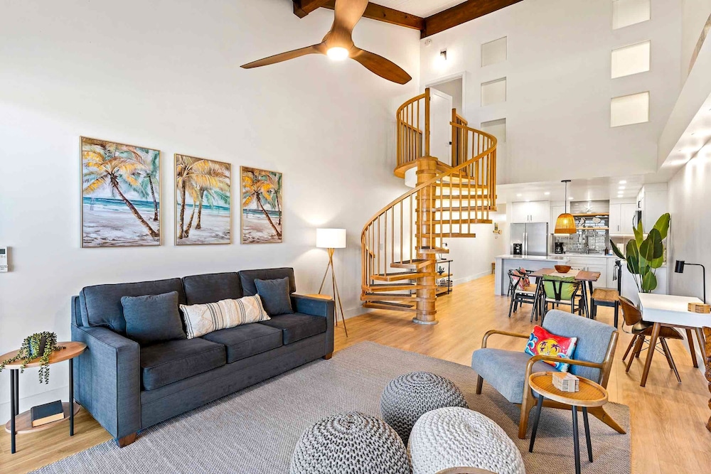 Summer Sale! Deluxe Modern Renovation, Split-ac, Kamaole Sands 4-411, Book Now!