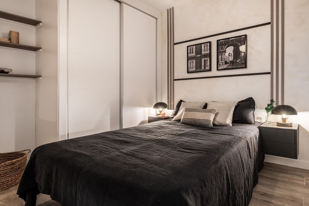 Emba - 2 Bedrooms Apartment in Lista