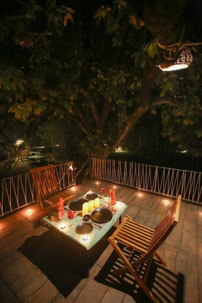 Wilderness camp Resort Pench