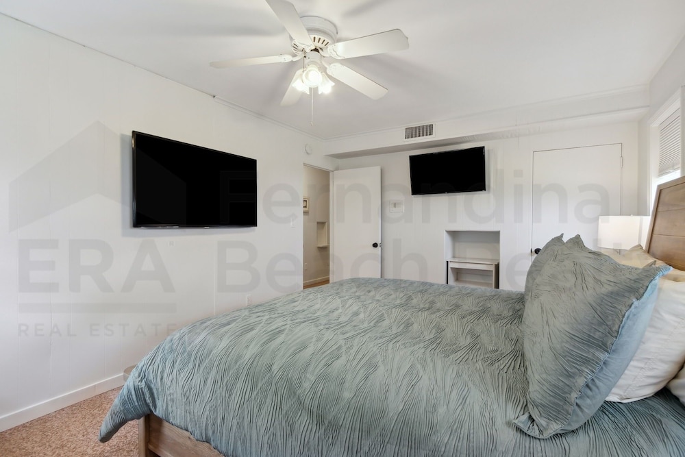 1408 S Fletcher Ave 4 Bedroom Home by RedAwning
