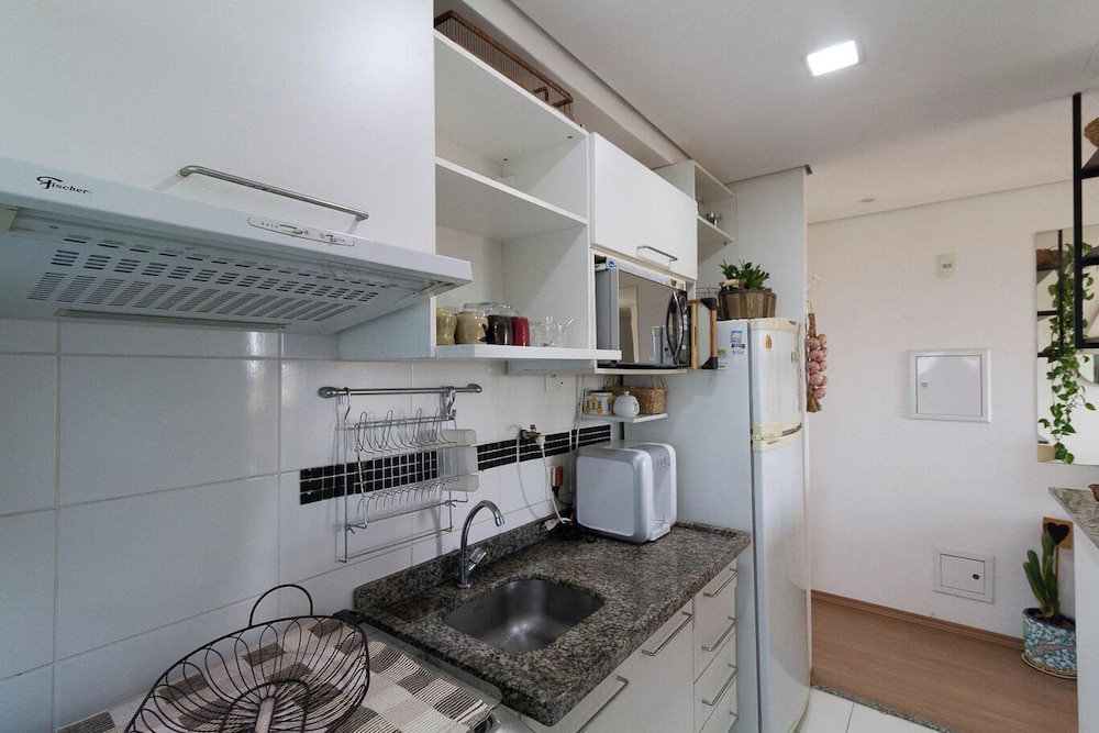 Apartamento com Lazer Wi-fi e Garagem em Jaragu