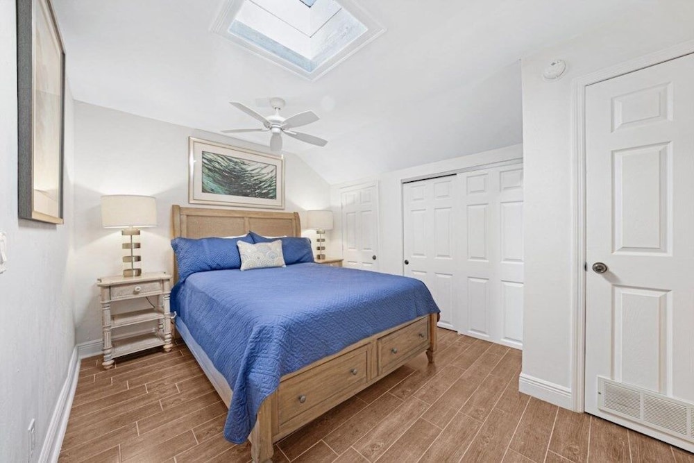 South Seas Beach Villa 2538 3 Bedroom Condo