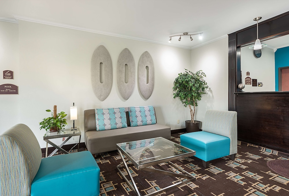 Leesville Vacations - Best Western Plus Deridder Inn  Suites - Property Image 4