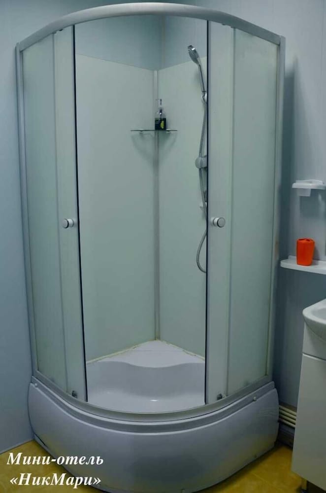 Hotel Lana - Hostel