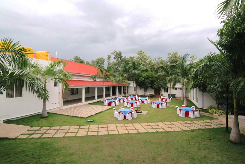 meeting & event spaces