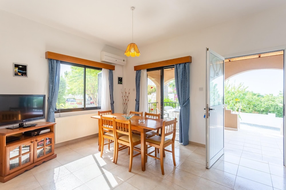Villa Eleni Large Private Pool Walk to Beach Sea Views A C Wifi Car Not Required Eco-friendly - 1840 view 5