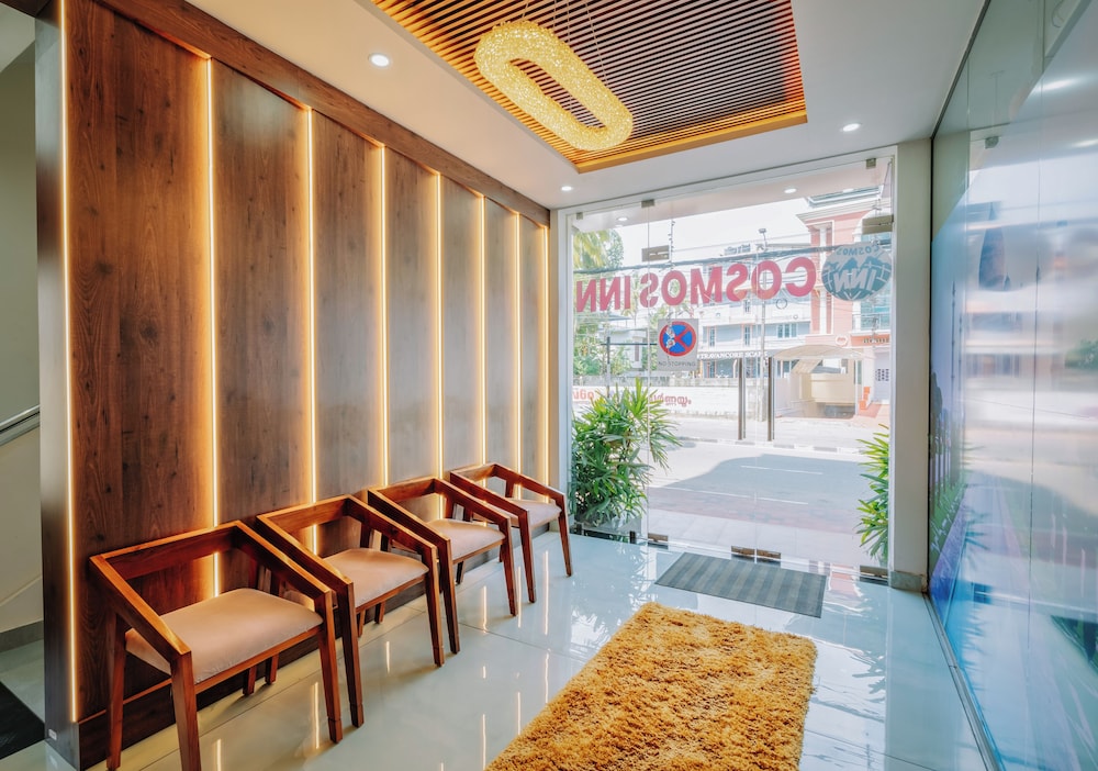 Daan Cosmos inn