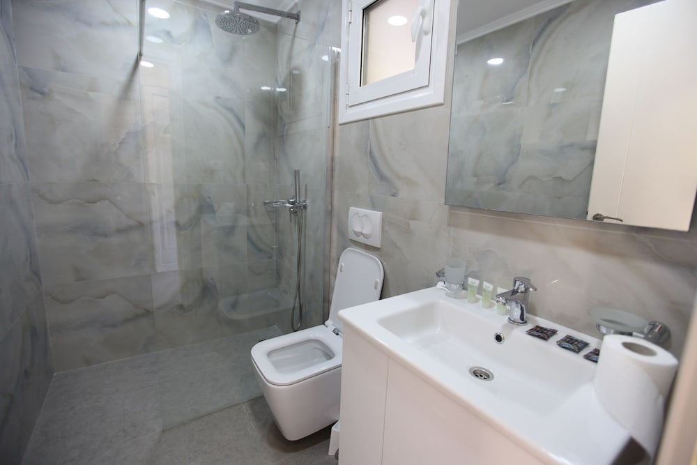 Karos Hotel Llaman