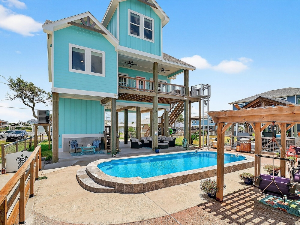 Coastal Vibes Rp230 3 Bedroom Home