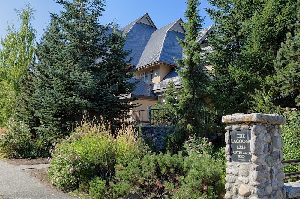 Stoney Creek Lagoon - Whistler Premier - Image 1