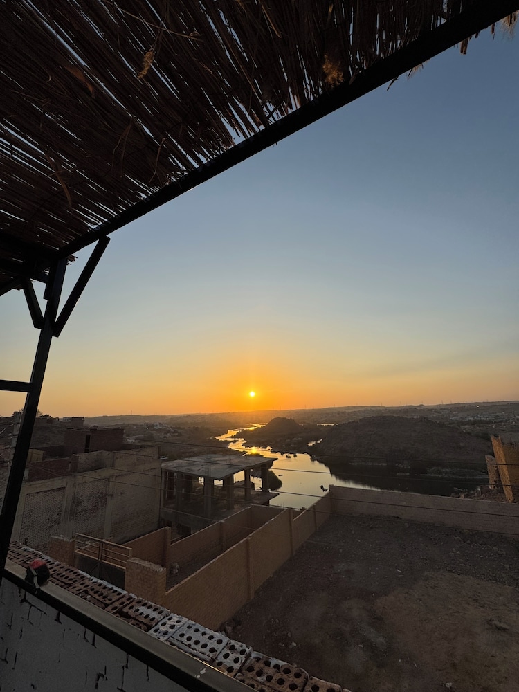 KING KASSEM nubian guest house