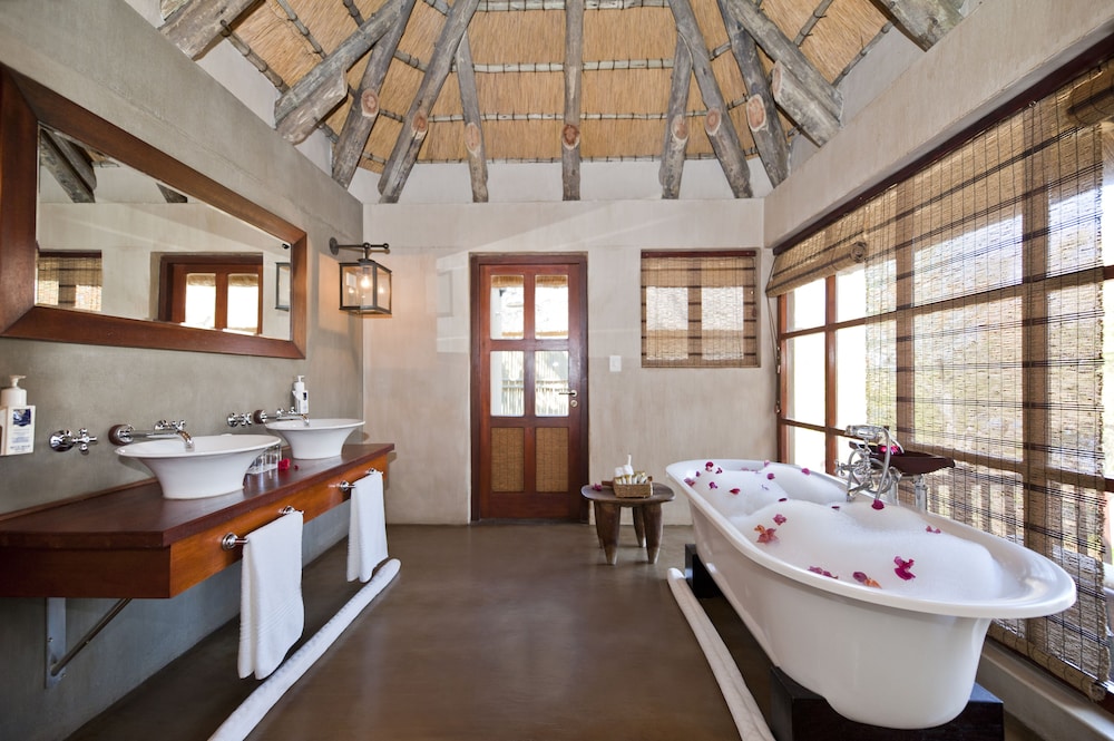 Divava Okavango Resort & Spa view 4