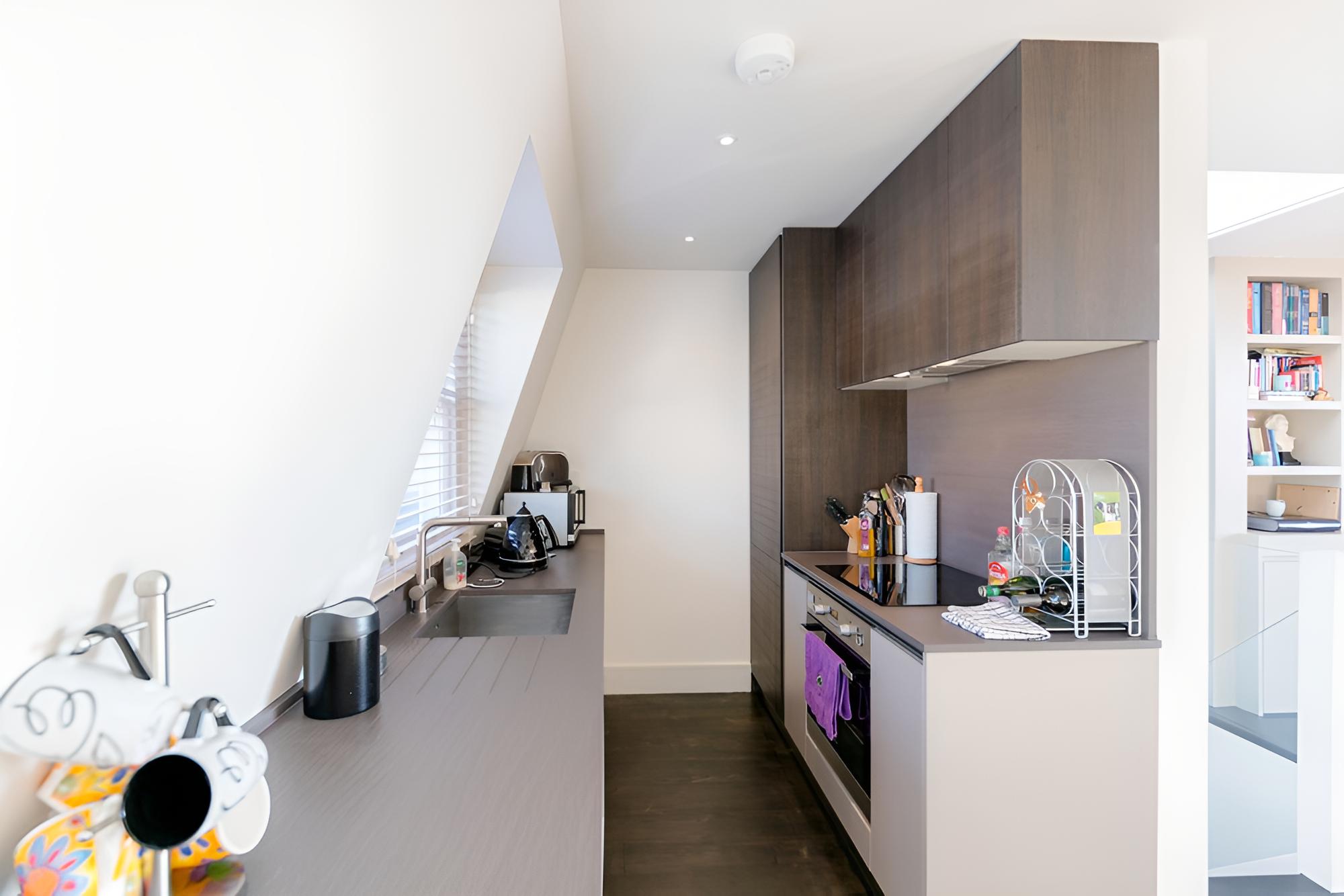Olympia 2 Bed Duplex by BaseToGo
