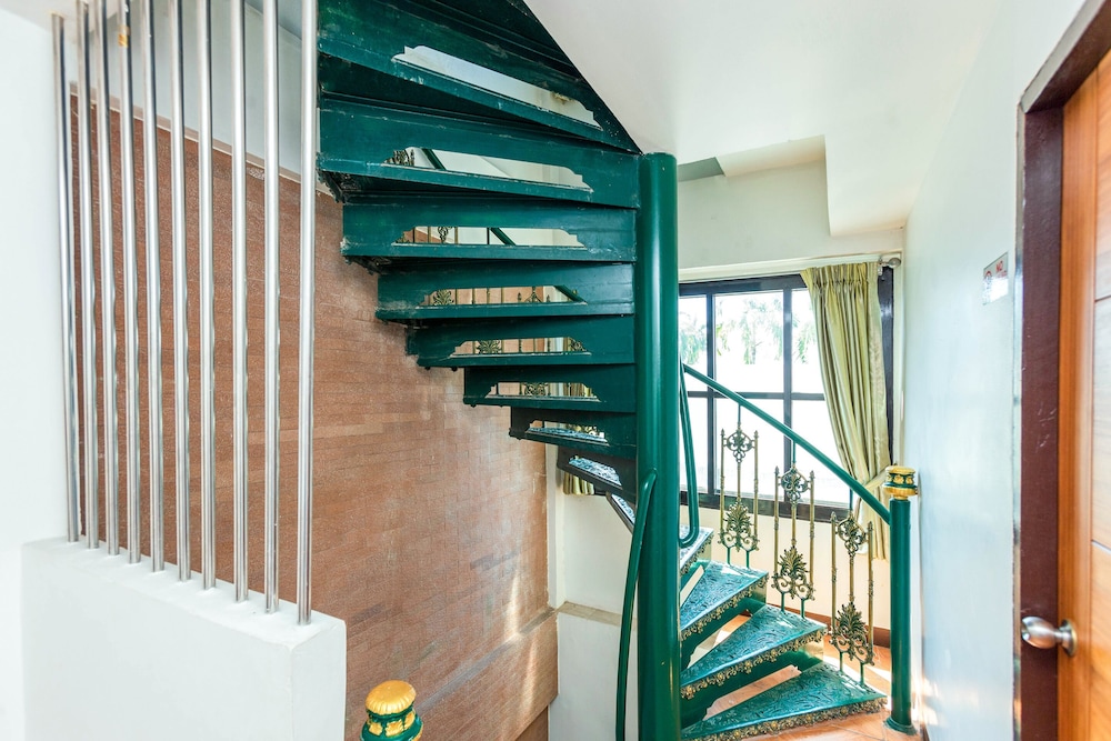 OYO 423 Baan Lucky Guesthouse