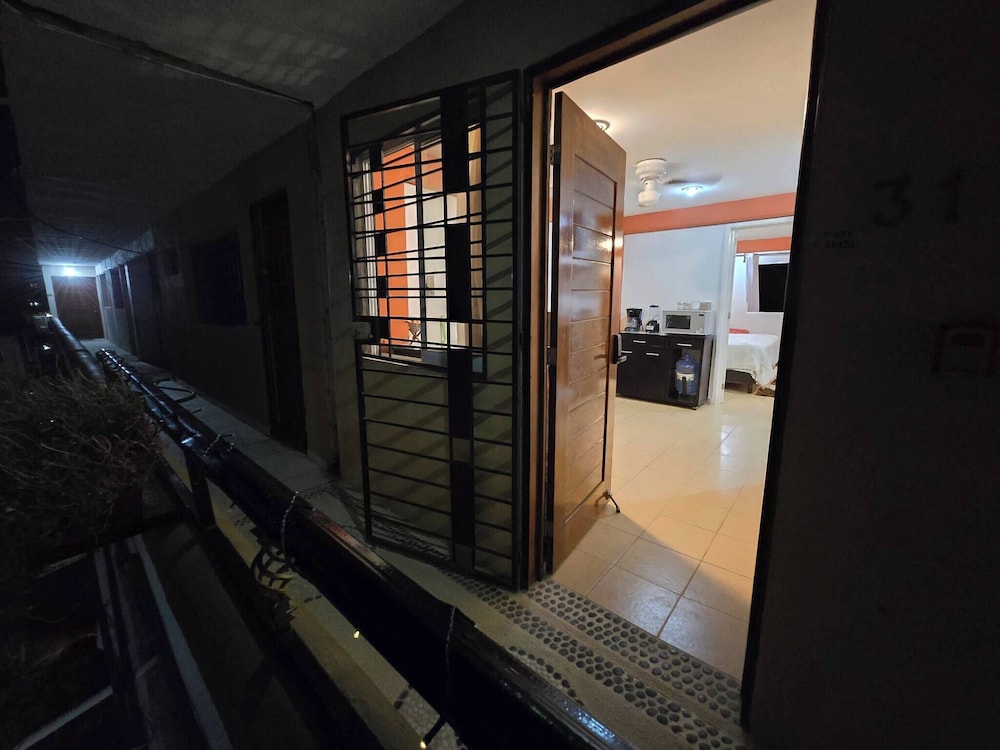 Loft Rayito de Sol, Zihuatanejo Center With AC