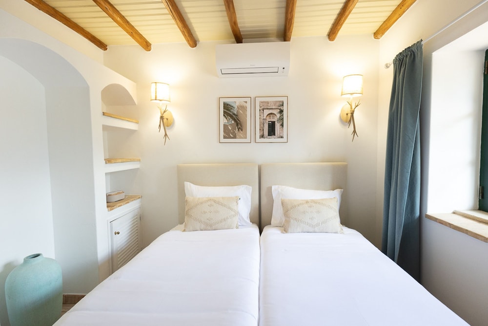 Splendid Penina Country House Retreat