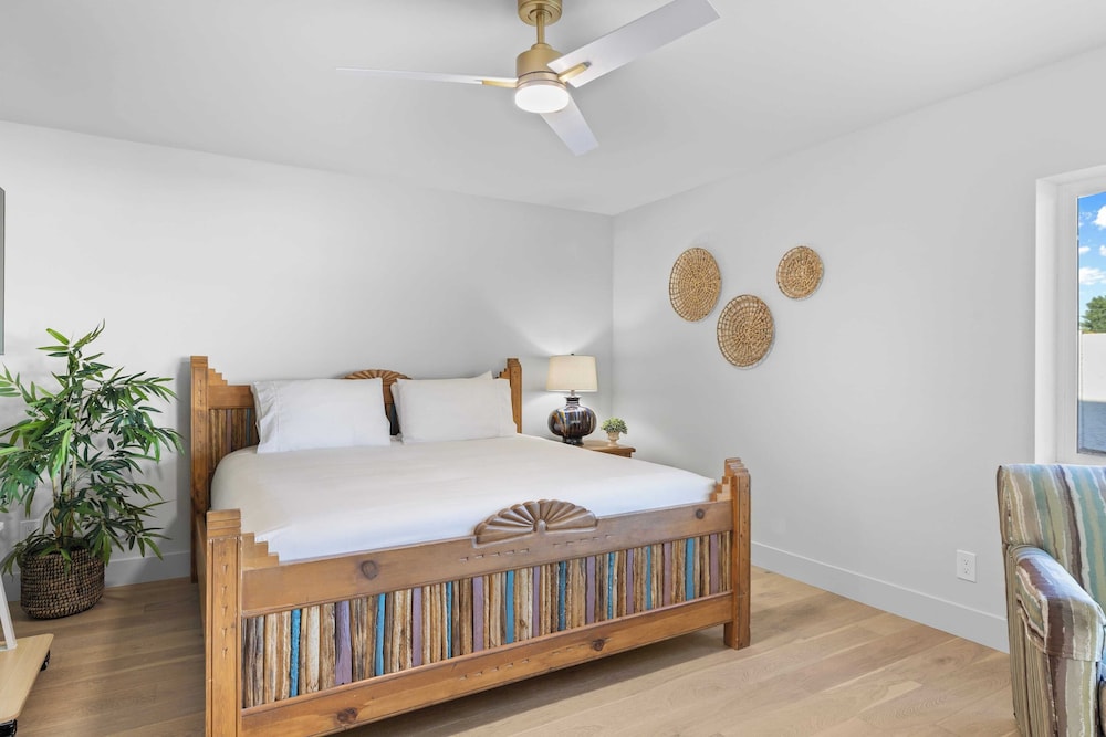 El Dorado by Avantstay Luxe 4BR w/ Pool, Putting Green, Fireplace Near Kierland