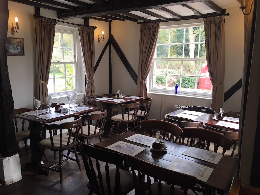 The Sorrel Horse Inn