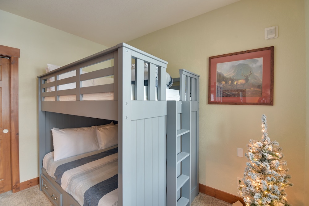 Granby Ranch Resort Condo w/ Pool: Ski-in/ski-out view 5