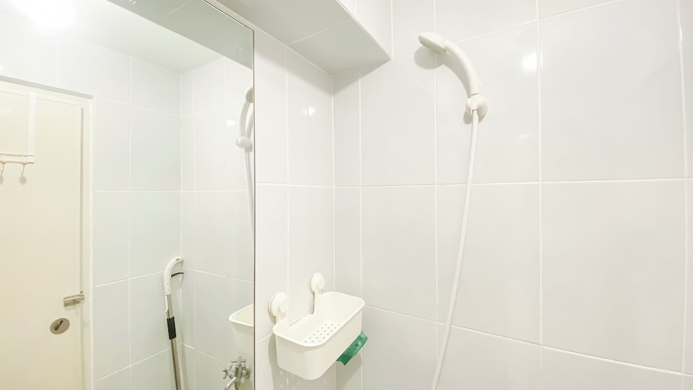 Cozy Living and Homey Studio at Apartment Tokyo Riverside PIK 2