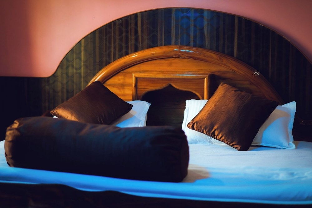 Hotel MIPL