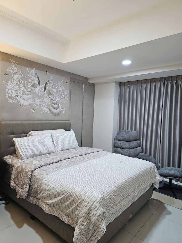 Springhill Royale Suites Sky Pool