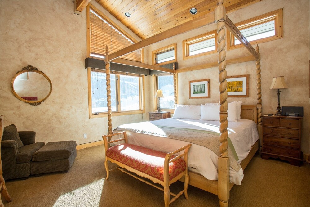 Trail's End Lodge At Deer Valley: 4-bed W/spa #17 4 Bedroom Condo