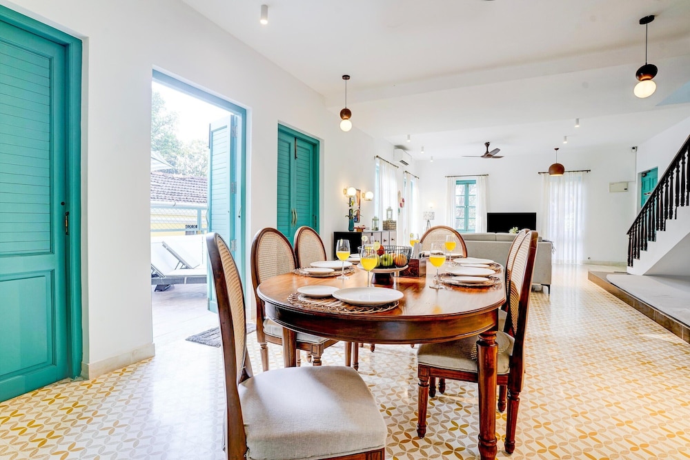 Villa in Siolim Near Morjim Beach