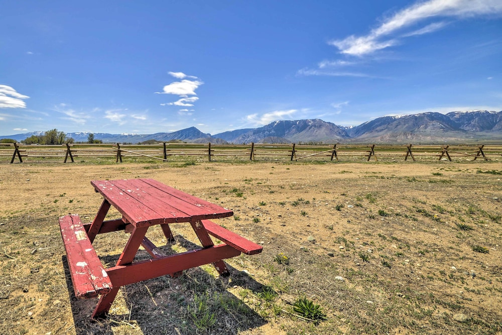 Remote Escape: Clark Home w/ Incredible View view 4