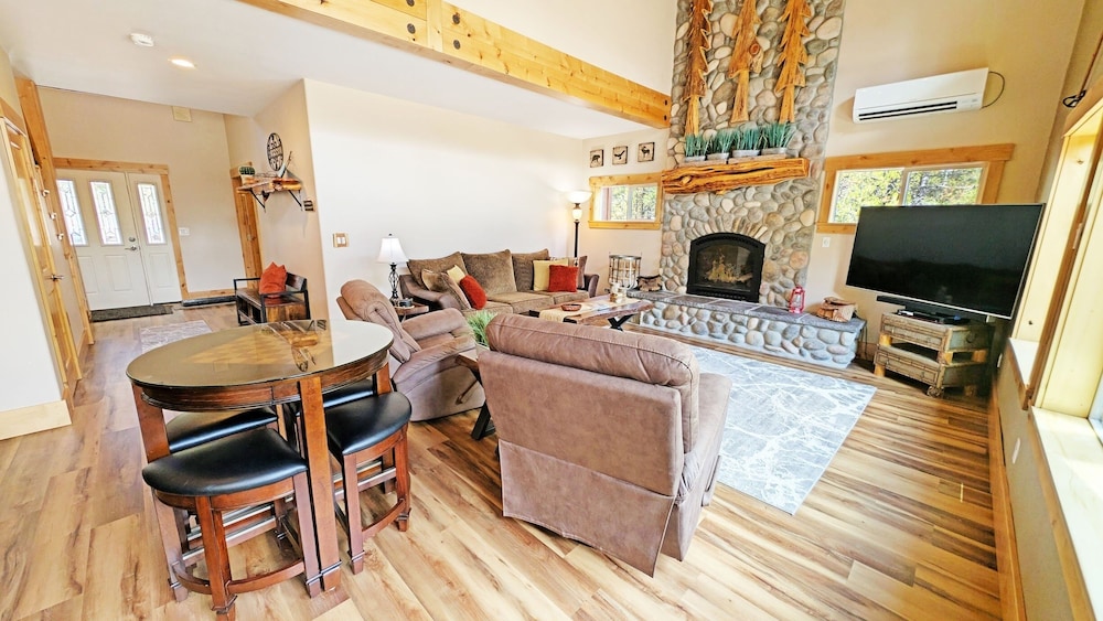 Aspen Place 3 Bedroom Home