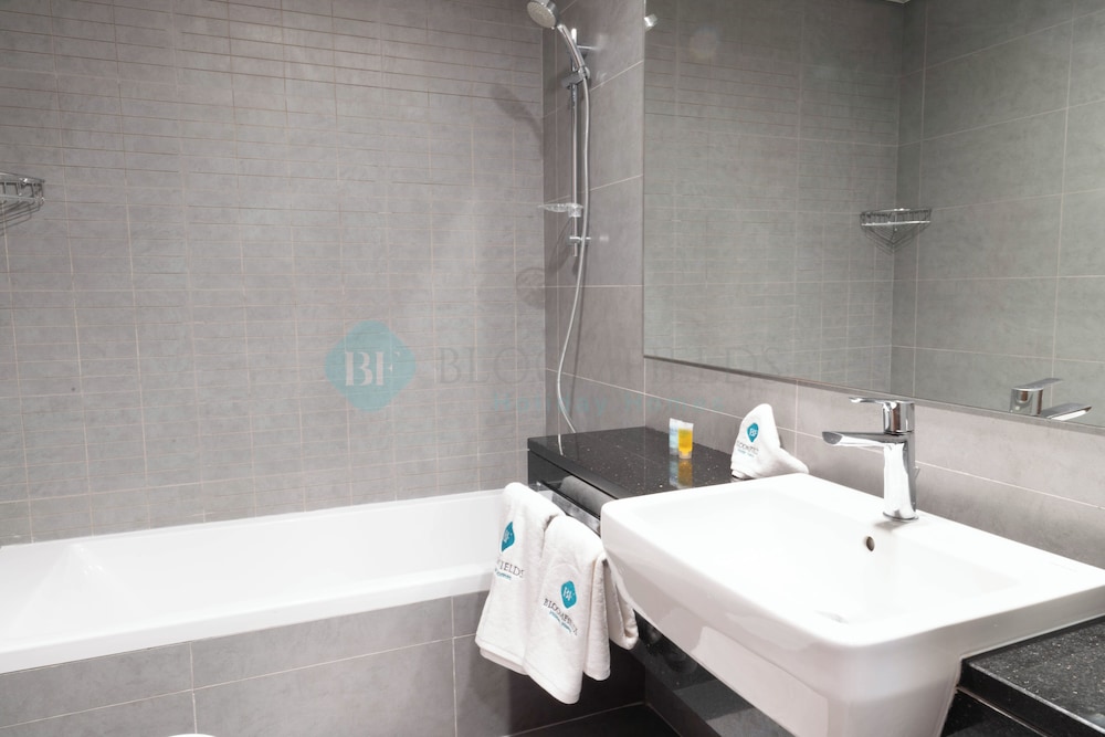 Bloomfields Grandeur 2BR Suite AlReem
