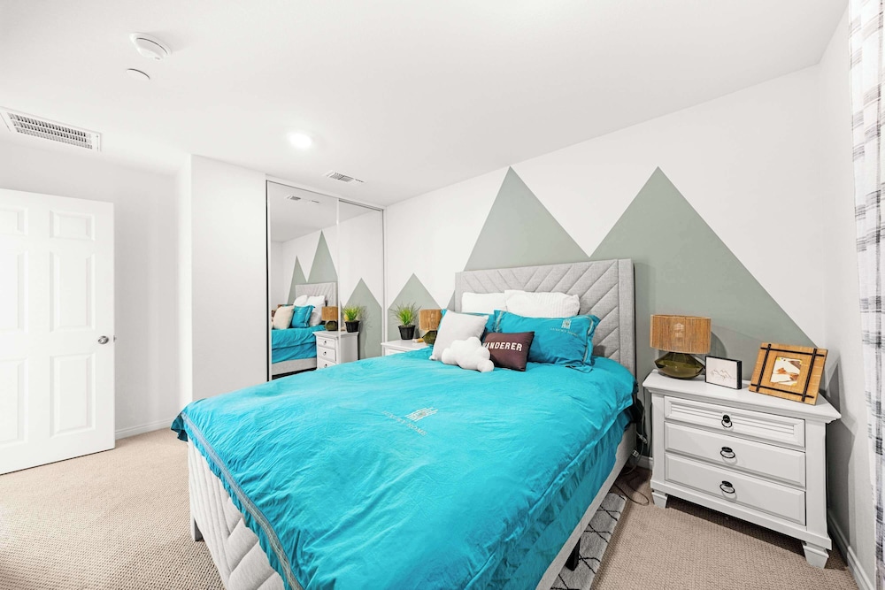 @ Marbella Lane - Rejuvenating Single-family Home