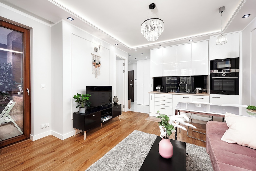 Lumina cozy apartment in the City Center view 4