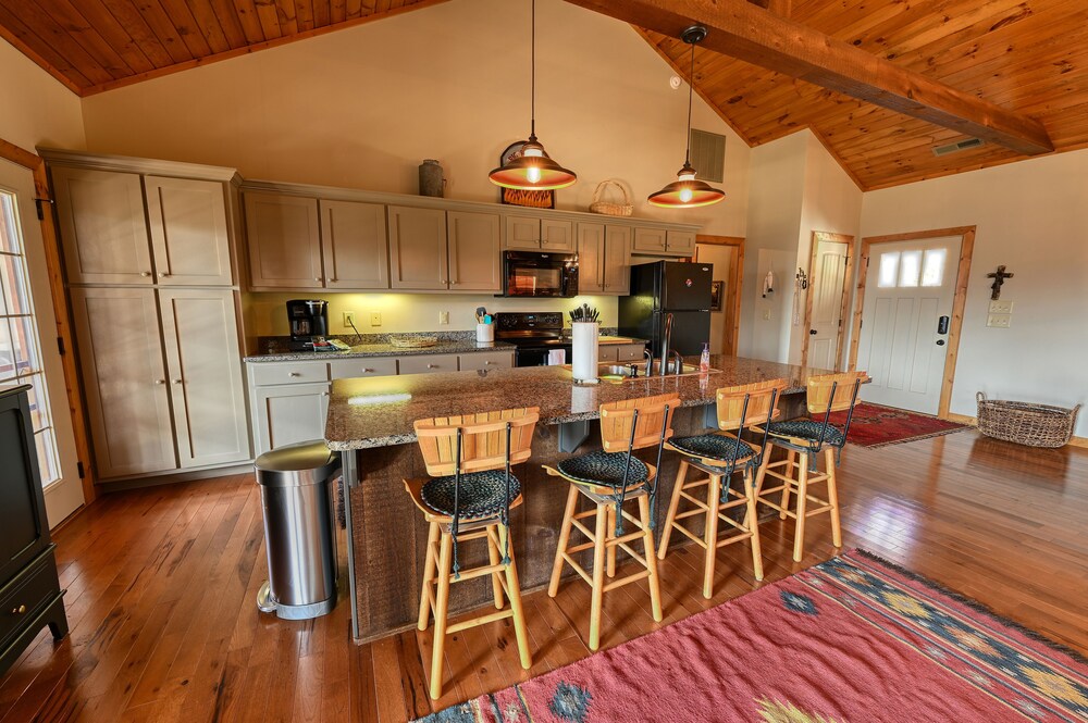 stayNantahala - Smoky Mountain Cabins