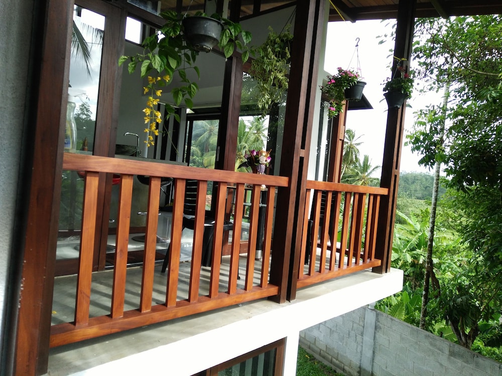 Aroma Villa
