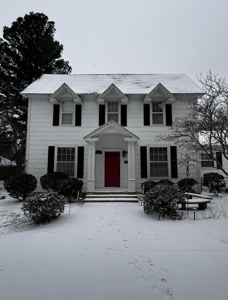 Sassafras Inn