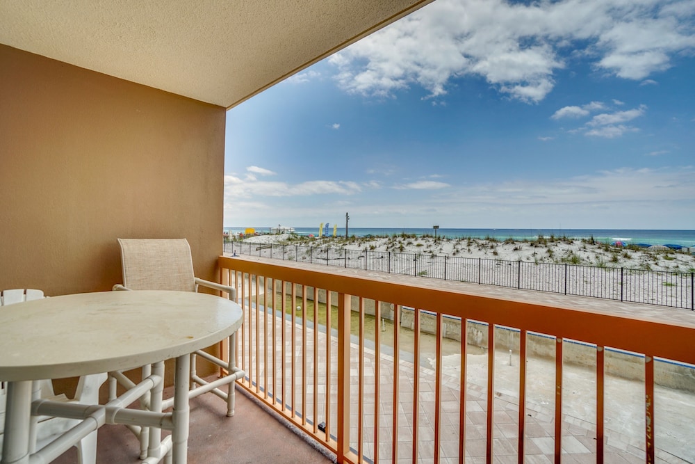 Pelican Beach Resort by Panhandle Getaways