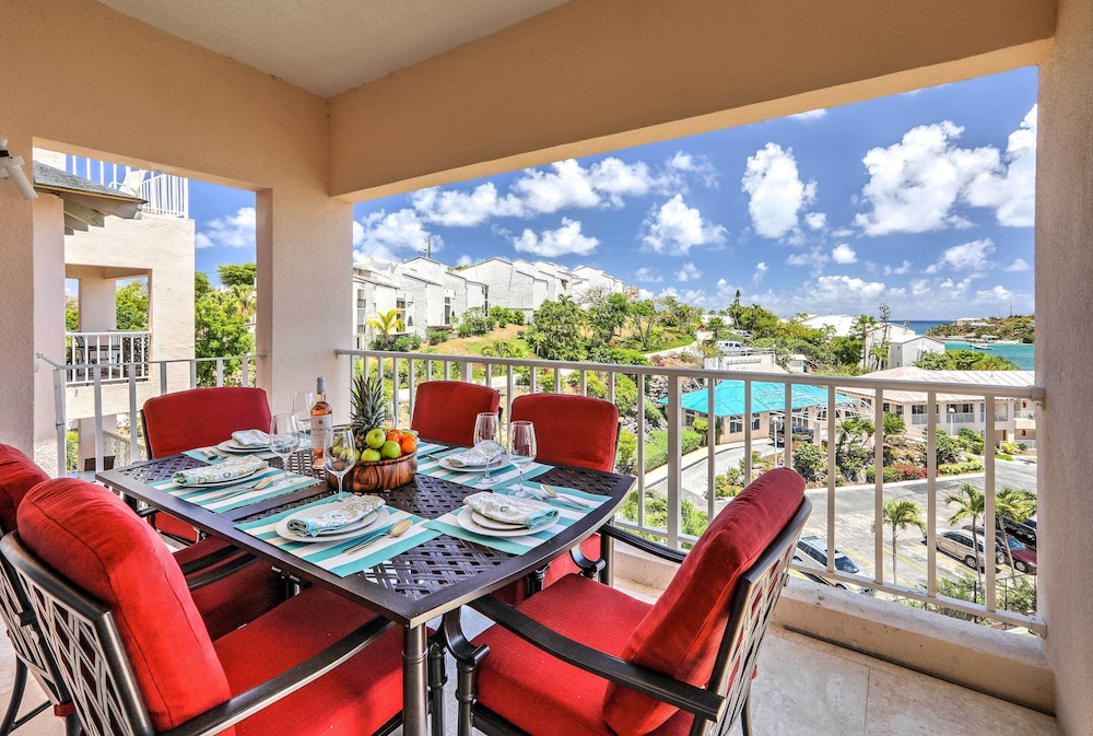 Walk to Beach: St Thomas Condo w/ Balconies